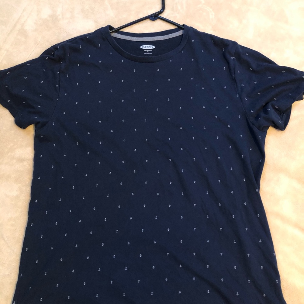 Men’s Medium Old Navy “Anchor” Tee